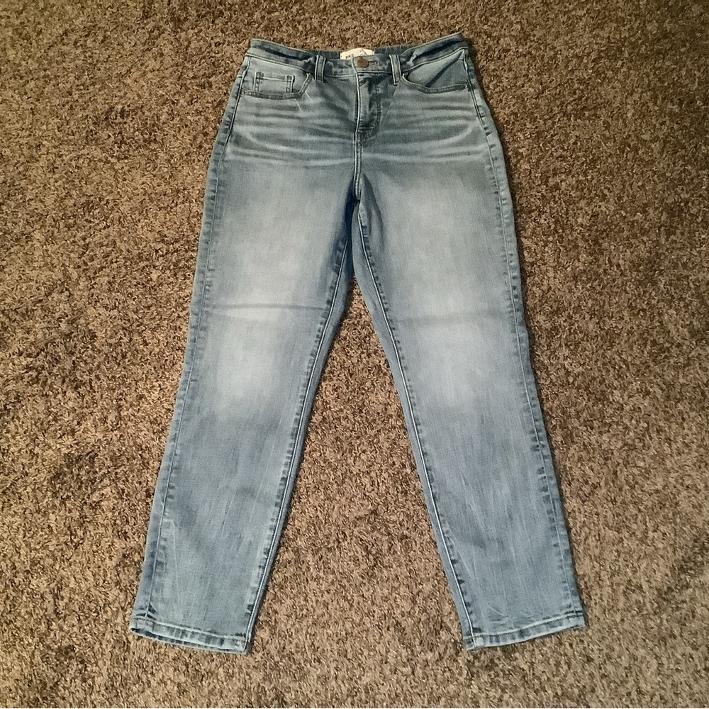 BKE Ellie high rise mom jeans, size: 27